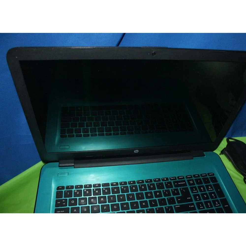 HP Laptop PC 17